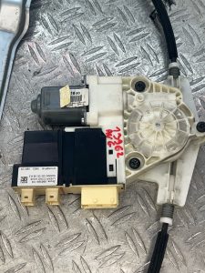 Leve vitre electrique avant gauche CITROEN C4 1 PHASE 1 – XXXX