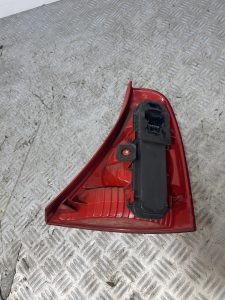 Feu arriere principal gauche (feux) RENAULT CLIO 2 PHASE 2 – XXXX