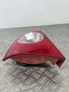 Feu arriere principal gauche (feux) RENAULT CLIO 2 PHASE 2 – XXXX