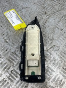 Interrupteur de leve vitre arriere gauche TOYOTA PRIUS 3 PHASE 2 – 7423247090