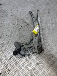 Leve vitre electrique arriere gauche TOYOTA PRIUS 3 PHASE 2 – 8572047130