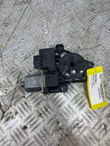 Moteur leve vitre arriere droit VOLKSWAGEN POLO 6 PHASE 1 – 5Q0959408