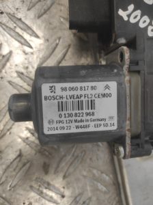 Leve vitre electrique avant droit PEUGEOT 2008 1 PHASE 1 – 9806081780