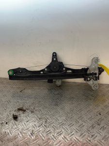 Leve vitre electrique avant gauche NISSAN PULSAR – 807013ZL0B