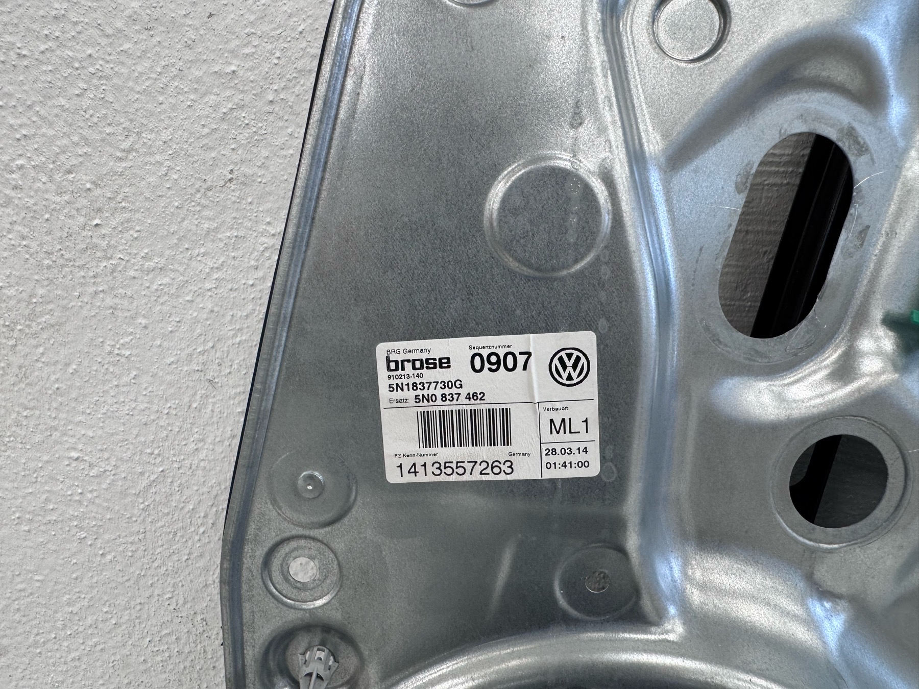 Mecanisme de leve vitre electrique avant droit VOLKSWAGEN TIGUAN 1 PHASE 2 – 5N0837462