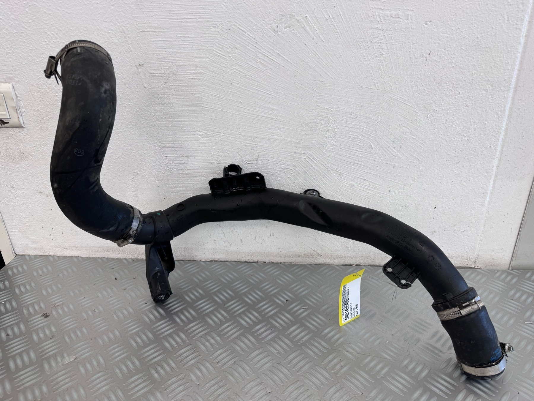 Durite de turbo VOLKSWAGEN TIGUAN 1 PHASE 2 – 5N0145840G