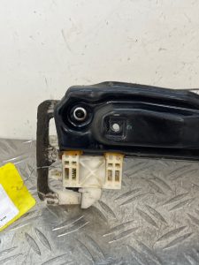 Leve vitre electrique avant gauche IVECO DAILY 6 PHASE 1 – 5801901053