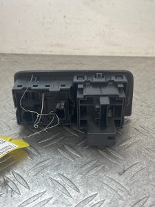 Commande de reglage hauteur de phare RENAULT MEGANE 3 PHASE 1 – 251900001R