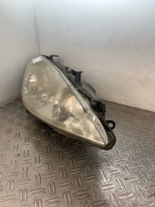 Optique avant principal droit (feux)(phare) PEUGEOT 307 PHASE 1 BREAK – 9641615680