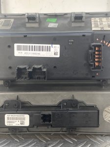 Commande chauffage DODGE – P55111802AG