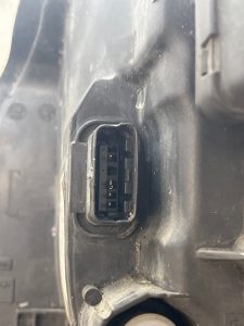 Optique avant principal droit (feux)(phare) RENAULT MODUS PHASE 1 – 8200301831