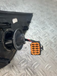 Retroviseur gauche PEUGEOT 206+ – 96725644xt