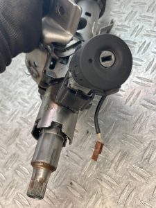 Colonne de direction PEUGEOT 308 2 SW PHASE 1 BREAK – 9674861877