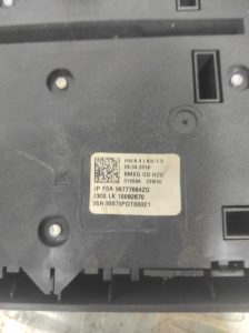 Autoradio d’origine PEUGEOT 308 2 SW PHASE 1 BREAK – 96777664ZD