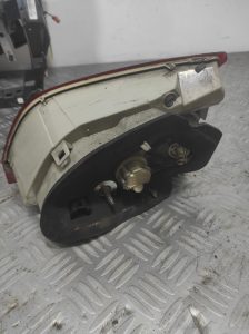 Feu arriere secondaire gauche (feux) PEUGEOT 308 2 SW PHASE 1 BREAK – 9678098080