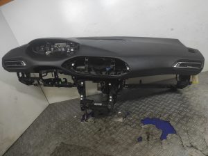 Tableau de bord PEUGEOT 308 2 SW PHASE 1 BREAK – XXX