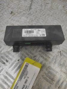 Module électronique PEUGEOT 308 2 SW PHASE 1 BREAK – 9817537780
