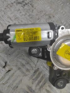 Moteur essuie glace arriere PORSCHE CAYENNE 2 PHASE 1 – W000024095