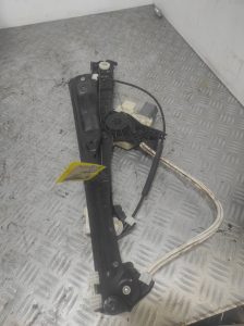 Leve vitre electrique avant droit PEUGEOT 308 2 SW PHASE 1 BREAK – 9678189780