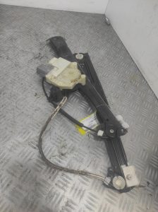 Leve vitre electrique avant droit PEUGEOT 308 2 SW PHASE 1 BREAK – 9678189780