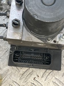Bloc ABS (freins anti-blocage) CITROEN C5 2 – 9674804480