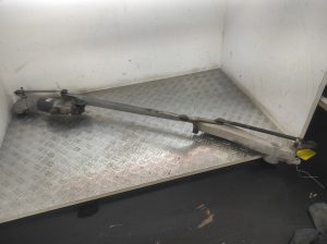 Moteur essuie glace avant MERCEDES CLASSE B 245 PHASE 2 – 405127