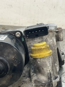 Moteur essuie glace avant gauche CITROEN C5 2 – 9682755580