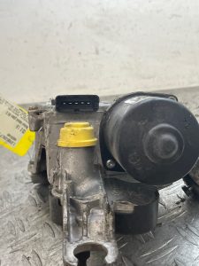 Moteur essuie glace avant droit CITROEN C5 2 – 9682761480