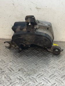 Moteur essuie glace avant droit CITROEN C5 2 – 9682761480