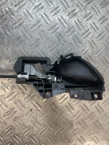 Serrure avant droit CITROEN DS5 PHASE 1 – 9686919180