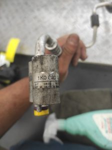 Tuyau de climatisation VOLKSWAGEN JETTA 3 – 1K0820741