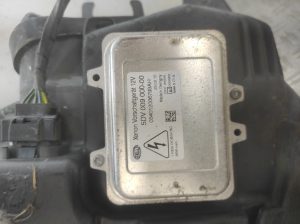 Optique avant principal droit (feux)(phare) CITROEN C4 PICASSO 1 – XXXX