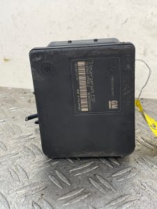 Bloc ABS (freins anti-blocage) OPEL ASTRA H TWINTOP CABRIOLET – 13213610