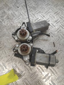 Moteur toit ouvrant OPEL ASTRA H TWINTOP CABRIOLET – 133027001