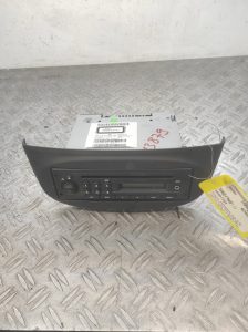Autoradio d’origine RENAULT TWINGO 2 PHASE 1 – 8200843548