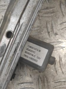 Leve vitre electrique arriere gauche RENAULT CLIO 4 PHASE 1 – 128001472B