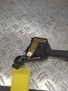 Commodo phare VOLKSWAGEN GOLF 5 – 1K0953513