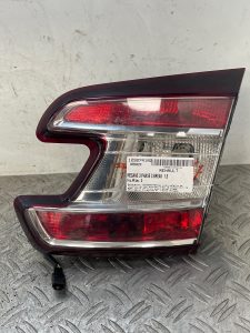 Feu arriere secondaire droit (feux) RENAULT MEGANE 3 PHASE 3 BREAK – 265500027R