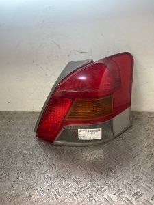 Feu arriere principal droit (feux) TOYOTA YARIS 2 PHASE 1 – XXXX
