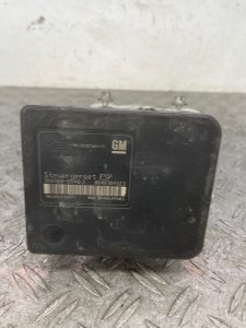 Bloc ABS (freins anti-blocage) OPEL ASTRA H TWINTOP CABRIOLET – 13213610