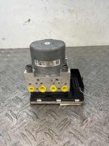 Bloc ABS (freins anti-blocage) VOLKSWAGEN T-ROC PHASE 1 – 5Q0614517GB