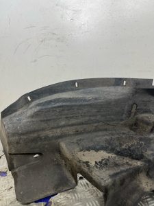 Pare boue arriere droit VOLKSWAGEN NEW BEETLE 1 PHASE 1 – 1C0810972