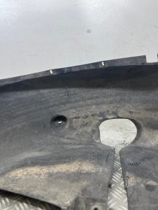 Pare boue arriere gauche VOLKSWAGEN NEW BEETLE 1 PHASE 1 – 1C0810971