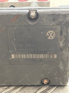 Bloc ABS (freins anti-blocage) VOLKSWAGEN GOLF 4 – 1J0907379G