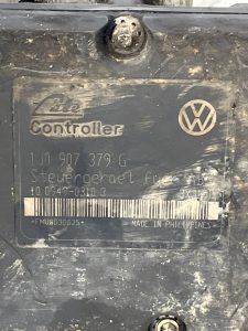 Bloc ABS (freins anti-blocage) VOLKSWAGEN GOLF 4 – 1J0614117C