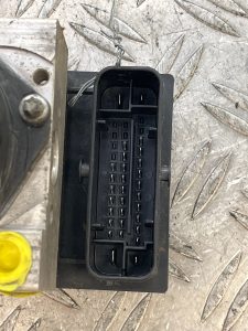 Bloc ABS (freins anti-blocage) VOLKSWAGEN FOX – 5Z0907379A0003