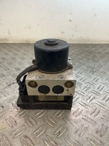 Bloc ABS (freins anti-blocage) VOLKSWAGEN GOLF 4 – 1J0614117D