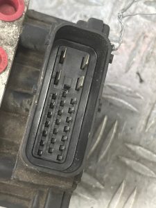 Bloc ABS (freins anti-blocage) PEUGEOT 206 PHASE 1 – 9630135080