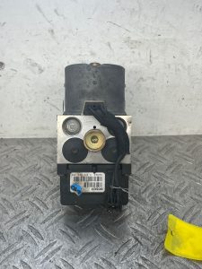 Bloc ABS (freins anti-blocage) PEUGEOT 406 PHASE 1 – 9630532980