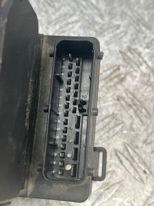 Bloc ABS (freins anti-blocage) PEUGEOT 406 PHASE 1 – 9630532980